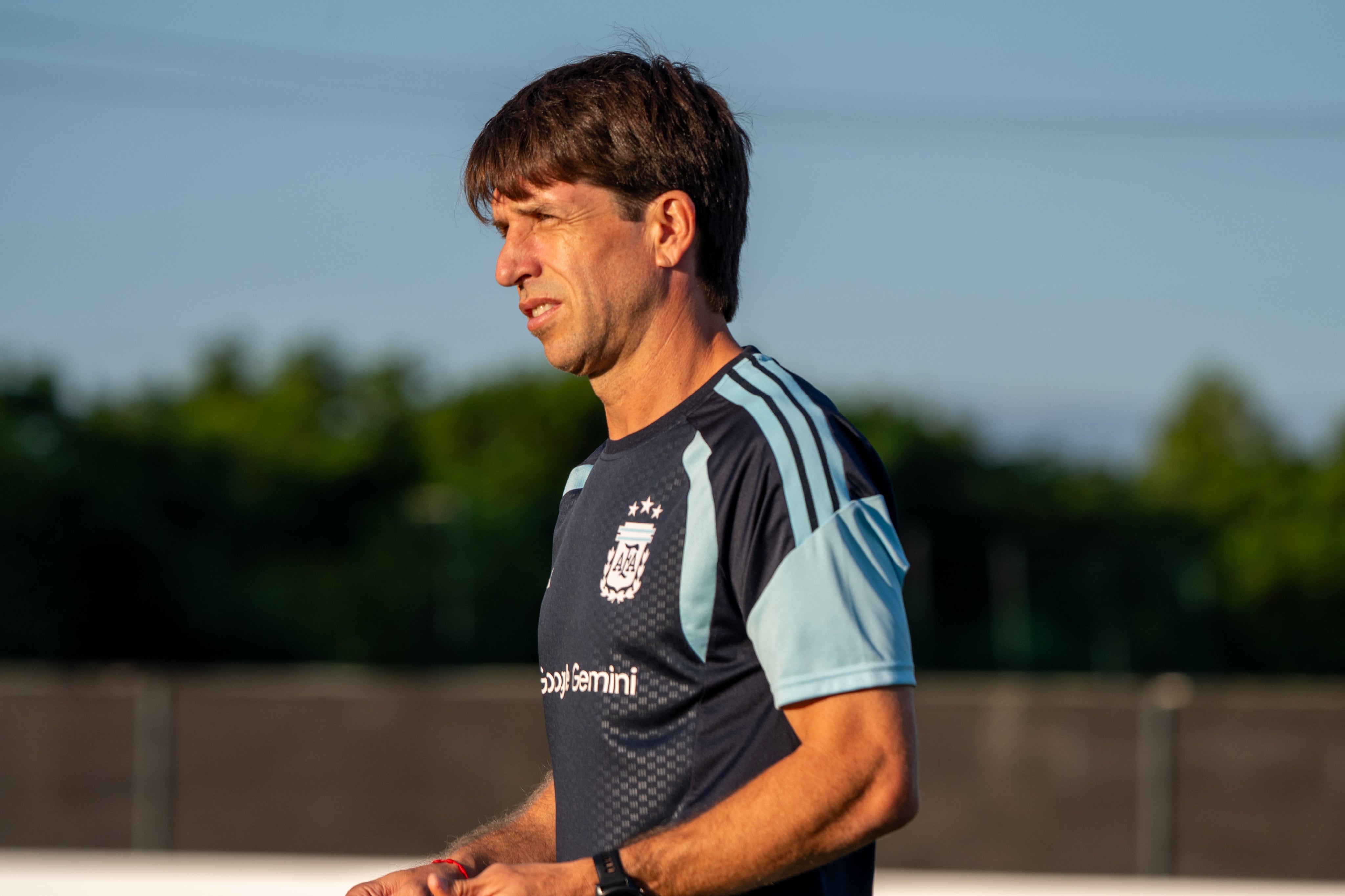 Diego Placente, técnico da seleção argentina sub-17 (@Arzantina)