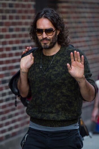 Brand saltó a la fama