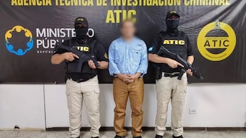 Estudiantes y padres en Honduras protestan por inocencia de docente acusado de supuesta violación a menor