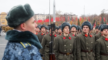 Detienen al exviceministro de Defensa