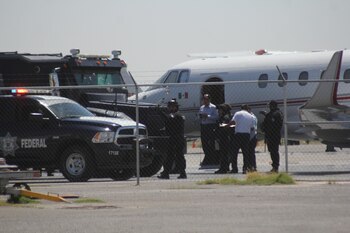 2018. Autoridades federales esperaban a