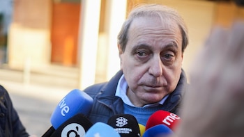 El exdirector de Emergencias niega