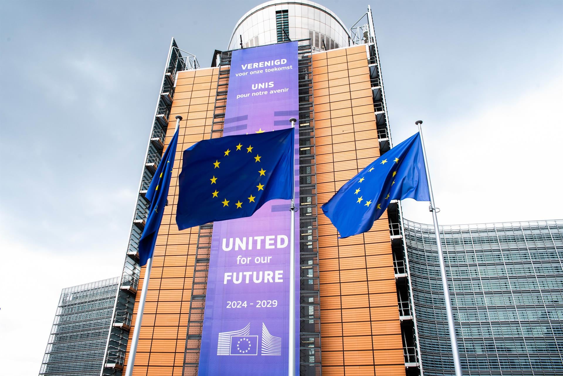 Registros en la Comisión Europea por la presunta venta irregular de activos inmobiliarios al Estado belga