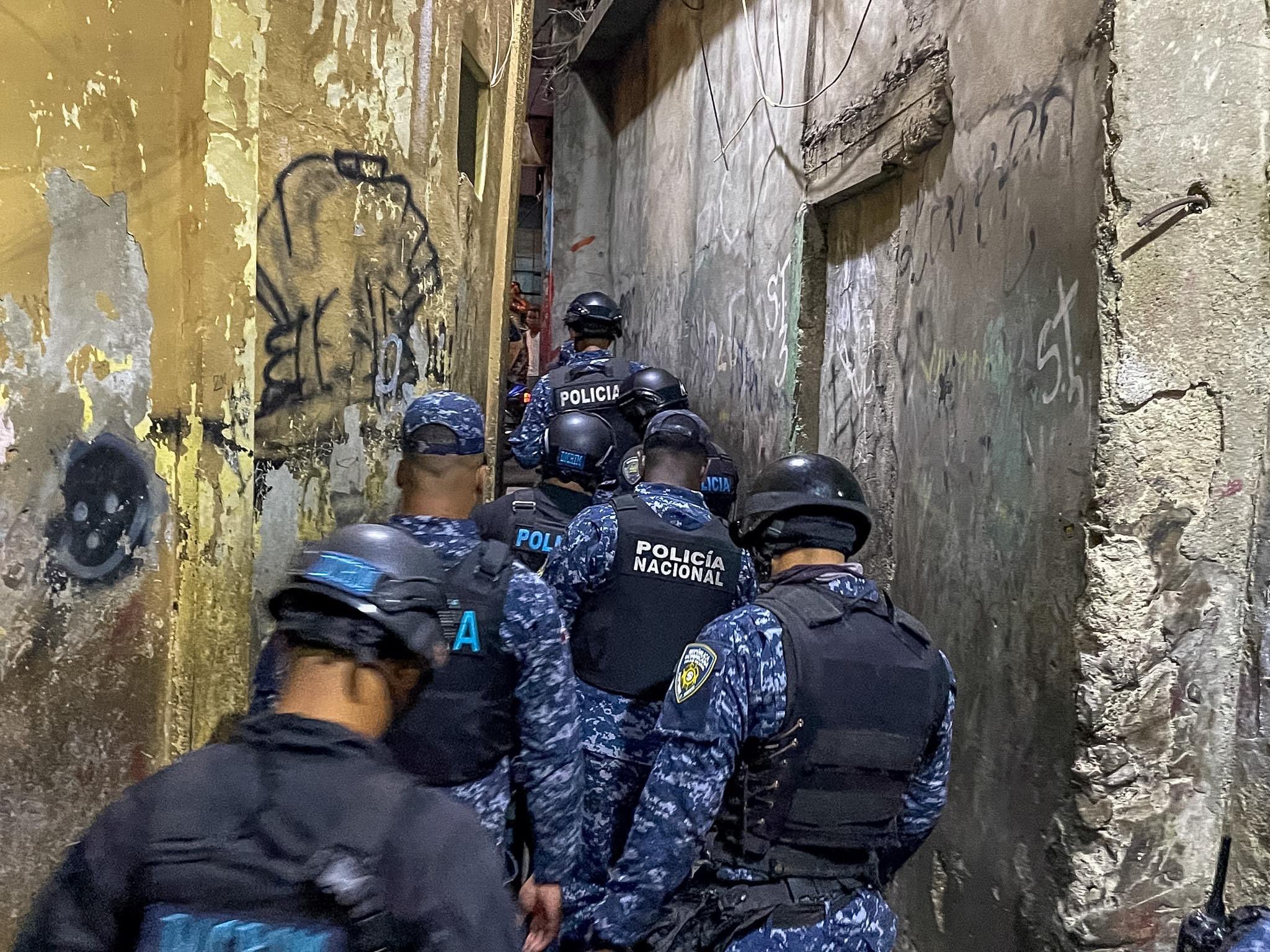 Los operativos de búsqueda de Dargenis de Jesús se concentraron en La Cuaba y Pedro Brand, donde unidades especializadas usaron drones en zonas boscosas. (Foto cortesía Dirección Central de Investigaciones Criminales (DICRIM))