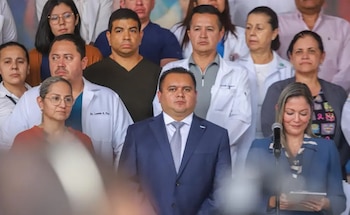 El entendimiento permitió suspender las asambleas informativas del gremio médico.(FOTO: Proceso HN)