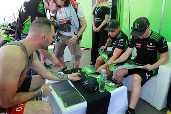 El británico Jonathan Rea, cinco