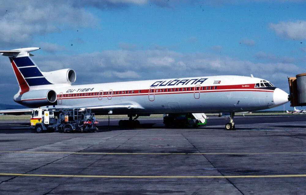 Avión del Cubana de Aviación (Archivo)