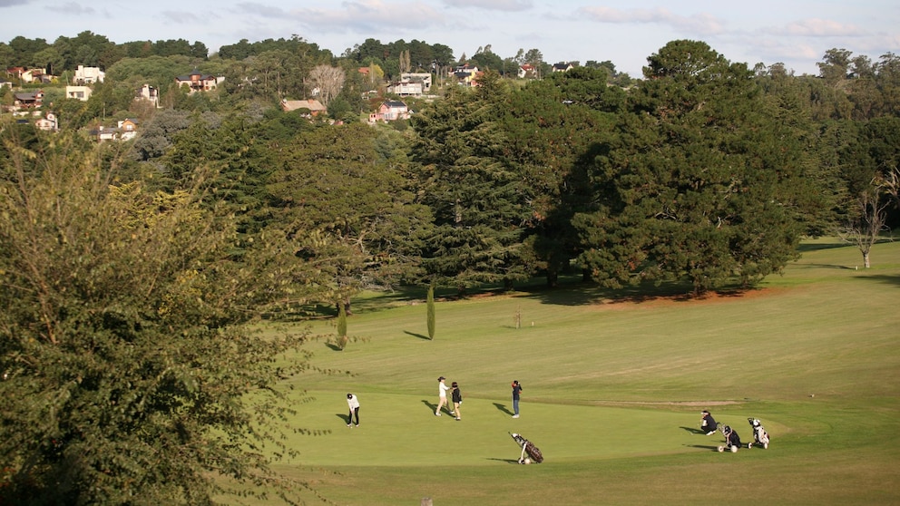 Laguna y Sierra de los Padres: naturaleza, deporte y gastronomía cerca de Mar del Plata