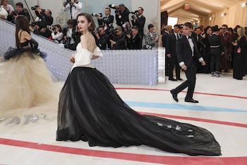 Los vestidos y conjuntos con