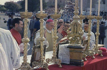 Misa en el acto de inauguración del Monumento Nacional a la Bandera (Crédito: LAPRODI-ISHIR - Hirschfeld, Herbert)
