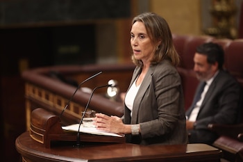 29/09/2026 La vicesecretaria de Regeneración Institucional del PP, Cuca Gamarra, interviene durante una sesión plenaria en el Congreso de los Diputados, a 29 de septiembre de 2026, en Madrid (España). El Pleno del Congreso debatirá y votará hoy la toma en consideración de una proposición de ley del PP para acortar el tiempo de formación de los futuros jueces estableciendo un modelo intensivo de al menos nueve meses de programa formativo teórico-práctico, compatible con las prácticas tuteladas en órganos judiciales, y que sustituya a la etapa actual de sustitución y refuerzo.
POLITICA
Eduardo Parra - Europa Press