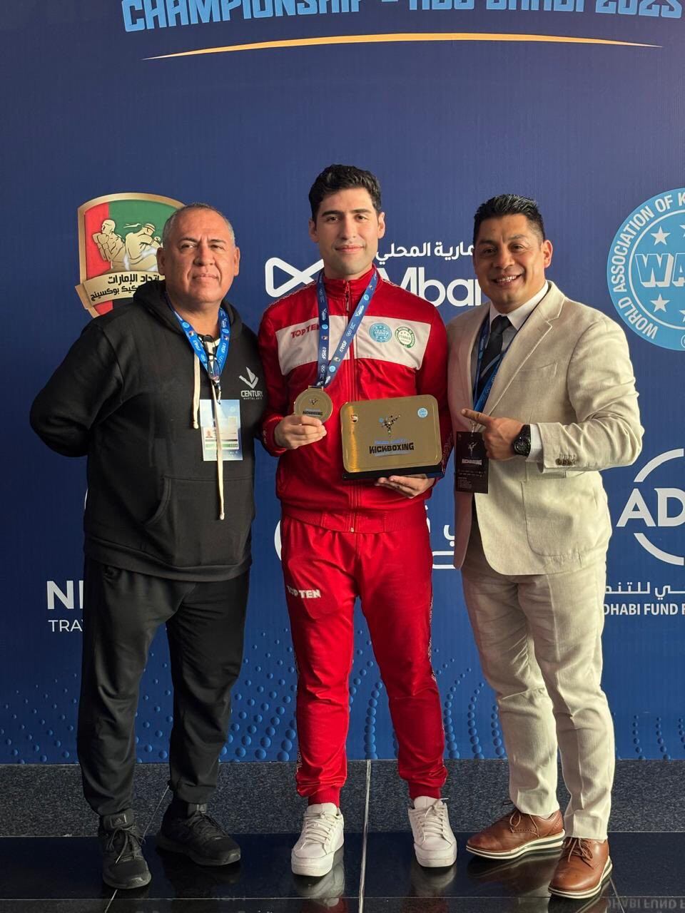 Ricardo Osuna y Carlos Valencia sumaron oro en Equipos Creative Forms, mientras Ulises Rocha, Gabriel Escalante y Valeria Bolaños destacaron en las categorías individuales. (X: CONADE)