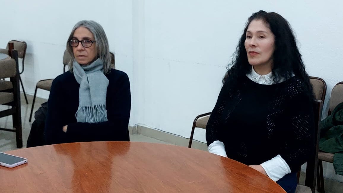 Silvia Ortiz y Esmeralda Morey: una pudo jubilarse con la anticipada; la otra está a la espera de que salga el nuevo decreto
