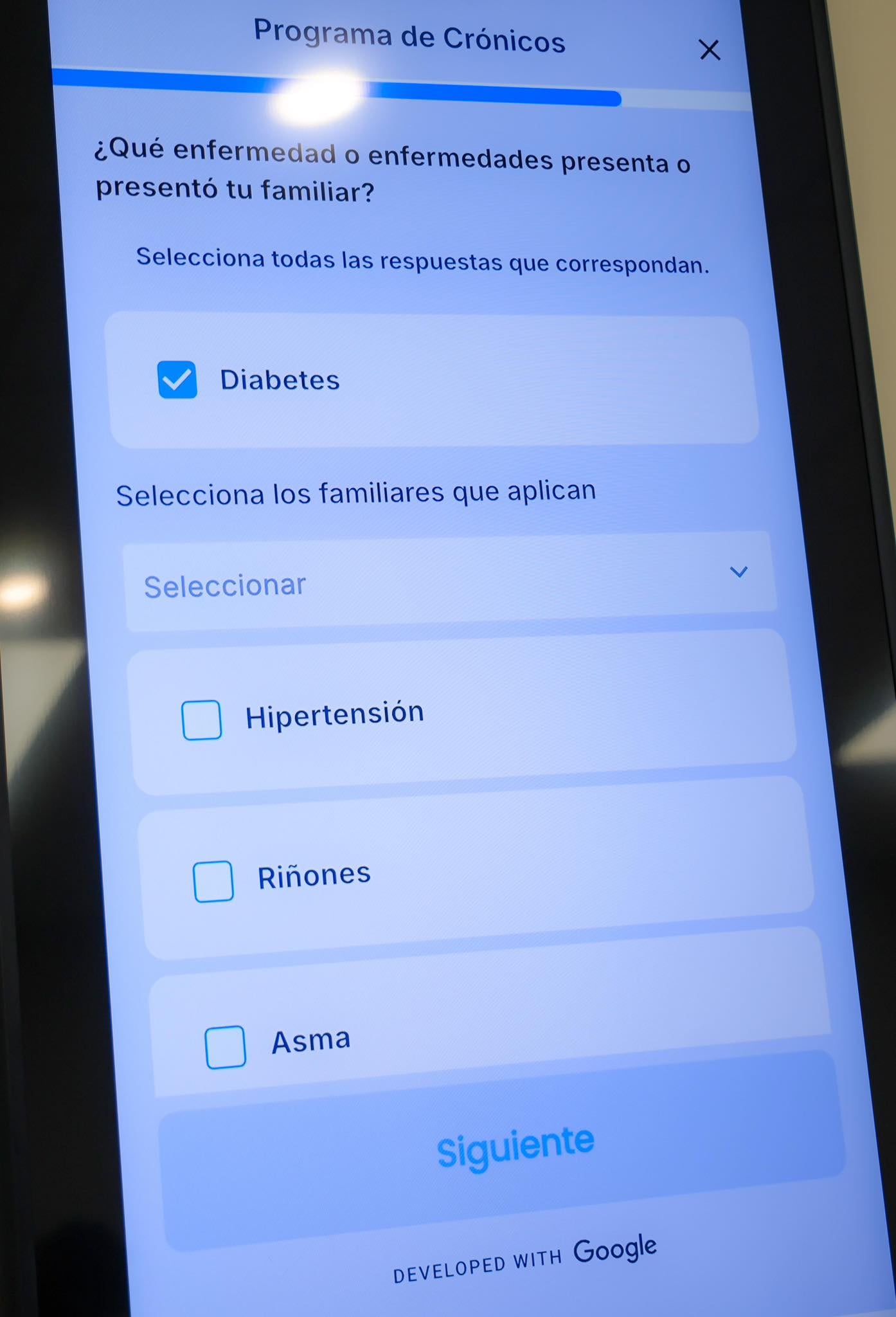 El nuevo programa incorporado a DoctorSV introduce un seguimiento digital específico para enfermedades crónicas, reforzando el objetivo del gobierno de El Salvador de garantizar una atención médica universal y más personalizada (Foto cortesía Secretaría de Prensa de la Presidencia)