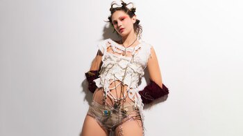 Feli Colina: de cantar en