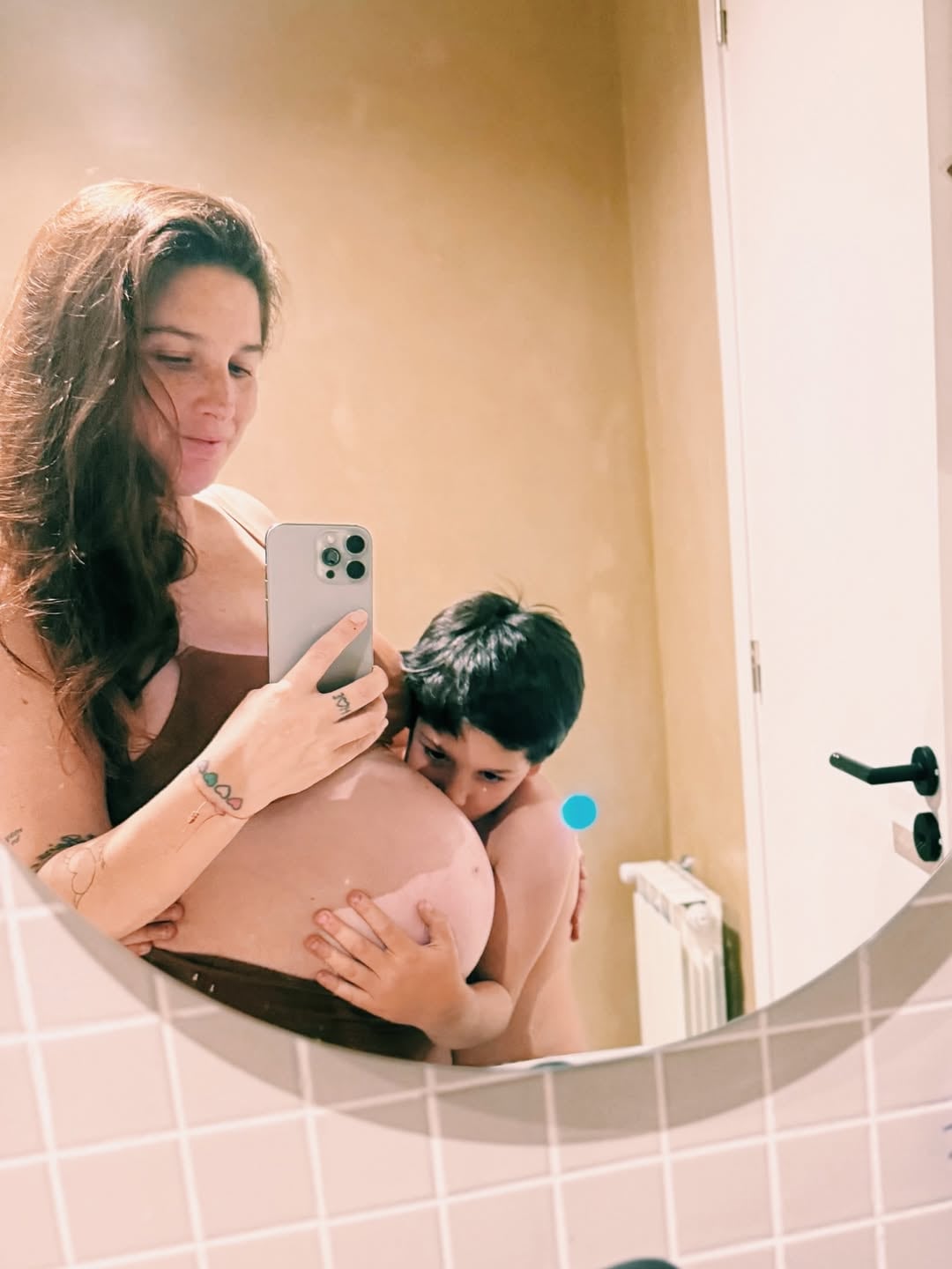 Juana Repetto atraviesa su tercer embarazo en medio de cambios personales y prioriza el bienestar emocional de sus hijos