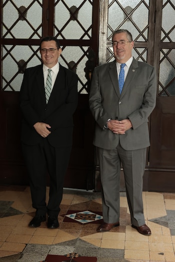 Gabriel Estuardo García Luna asumirá el cargo de fiscal general el 17 de mayo. (Cortesía: Presidencia de la República de Guatemala)
