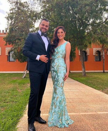 Aneth Acosta y su esposo