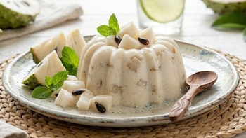 Gelatina de leche de arroz y guanábana: postre ligero que cuida tu digestión