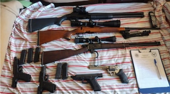 El armamento secuestrado al hombre