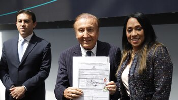 Rodolfo Hernández non farà alcuna