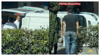 Una ambulancia del IMSS se