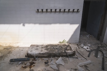 Un colchón entre los escombros