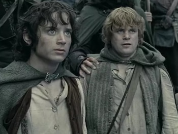 El trayecto incluyó obstáculos únicos de la Tierra Media, como los pantanos de Dagorlad y la presencia constante de amenazas como Sauron y Ella-Laraña