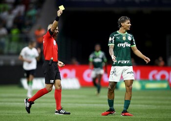 Richard Ríos se está convirtiendo en una de las figuras del Palmeiras -
crédito Carla Carniel/REUTERS