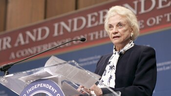 Murió Sandra Day O’Connor, la