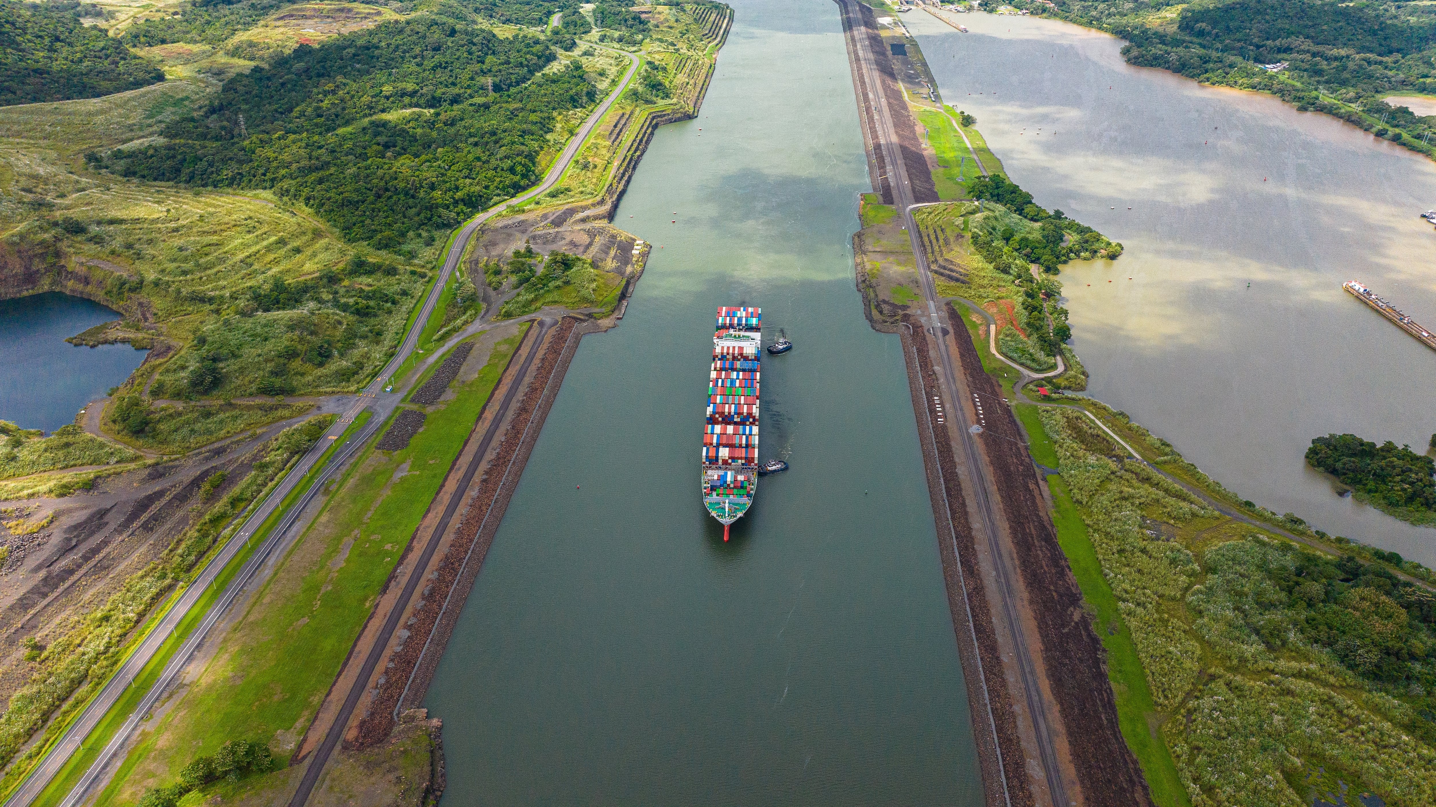 Panamá crece en tránsitos por el Canal y evita nuevo arancel de Estados Unidos