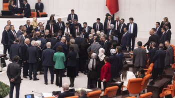 Diputado turco Hasan Bitmez sufre un infarto tras pronunciar duro discurso contra Israel
