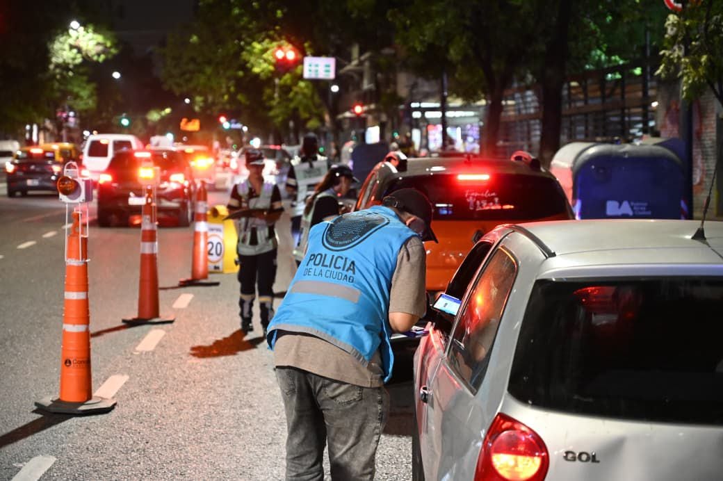 Las acciones desplegadas en Balvanera incluyeron inspección a vehículos, identificación de 27 autos y remisión de uno por falta de seguro y licencia vencida
