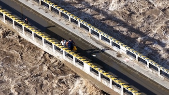 Cierran puente de Chosica por
