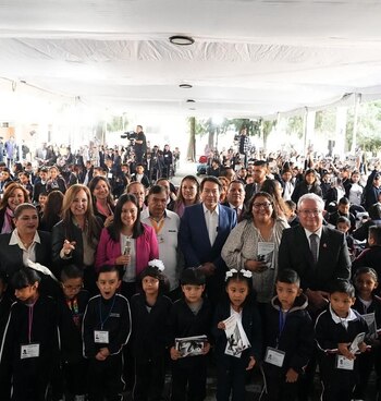 El secretario de Educación, Mario