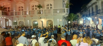 En los últimos años, la Semana Santa en el Casco Antiguo de Panamá ha ganado mayor concurrencia de fieles y visitantes, y para esta edición se proyecta la asistencia de más de 300 mil personas. Cortesía