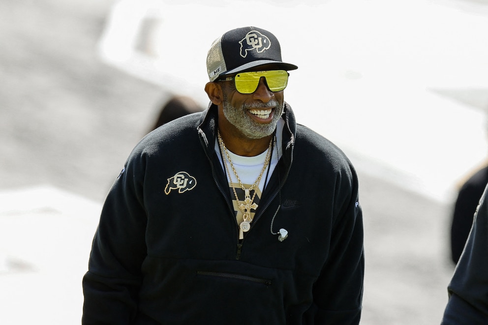 Deion Sanders faces medical problems