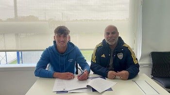 Ferraina firmó contrato en Boca