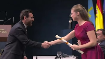 Leo Messi recibió el Premio Princesa de Asturias de los Deportes 2026 de manos de la princesa Leonor