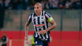 Alianza Lima confirmó lesión de Paolo Guerrero y se pierde clásico ante Universitario: el tiempo de para del ‘Depredador’