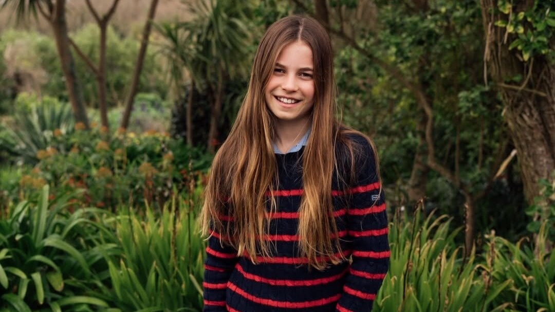 Charlotte de Gales cumple 11 años y desafía los códigos de la realeza con una manicura azul pastel — image 3