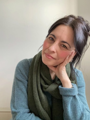 Florence Knapp fusiona su experiencia