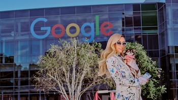 Paris Hilton - Google