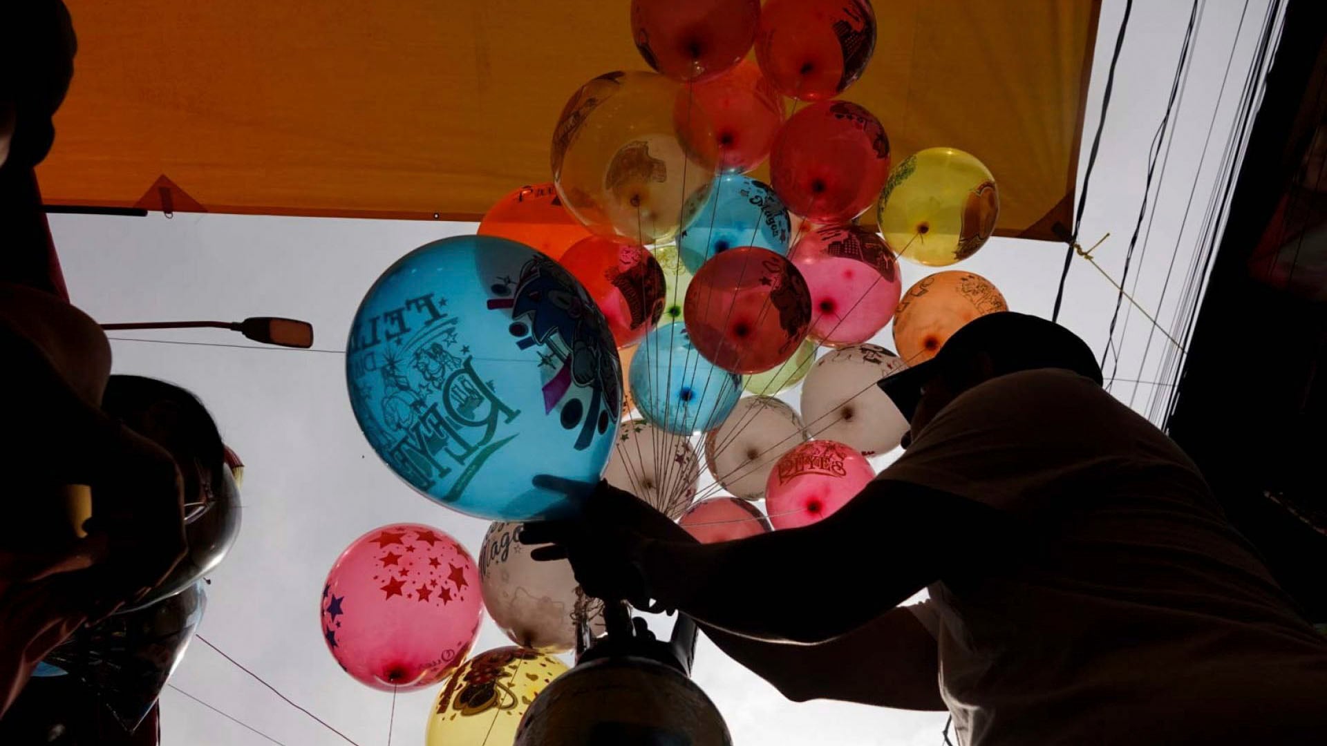 Se invita a las familias a no lanzar la carta en globo.CRÉDITO: Cuartoscuro/Graciela López Herrera