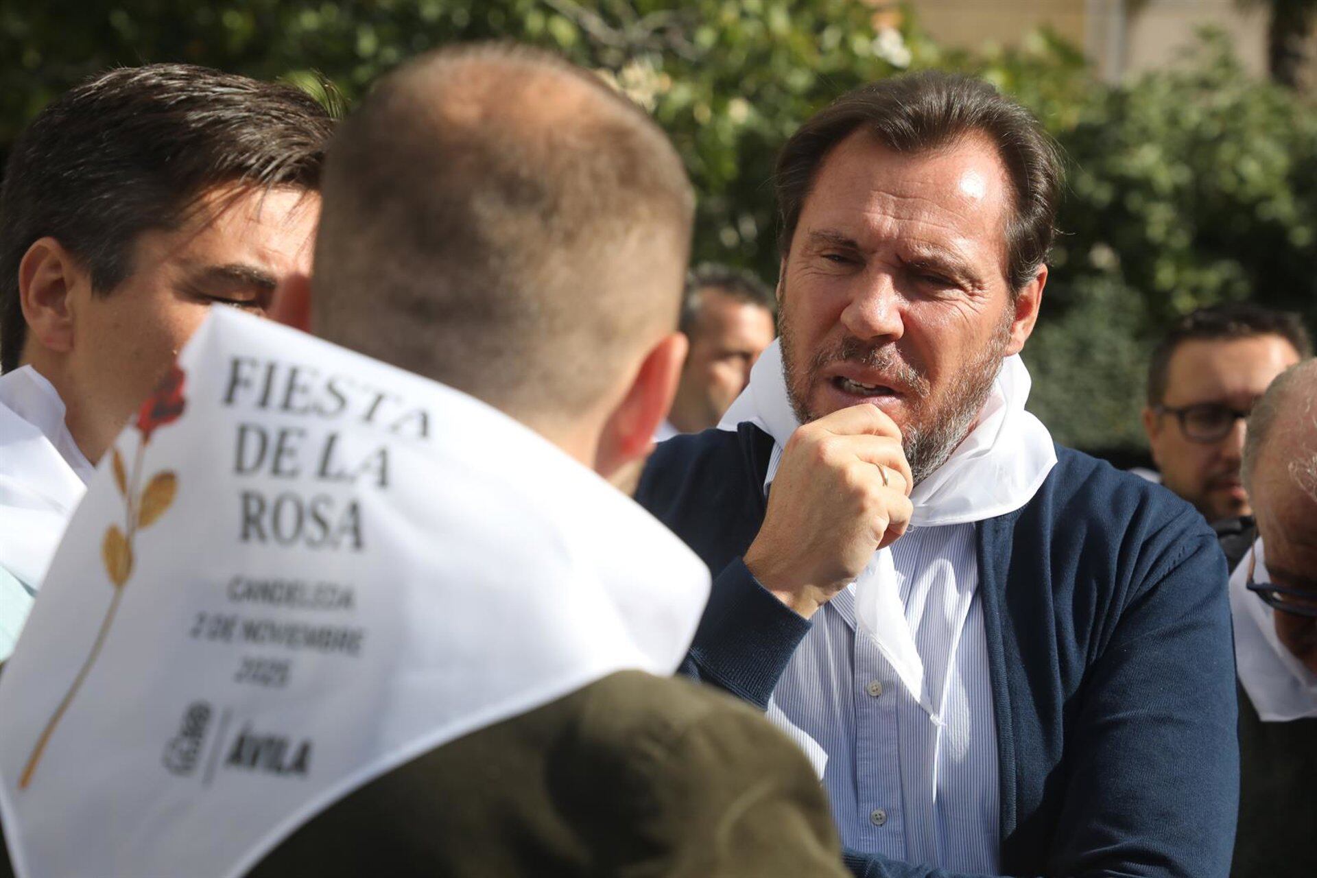 Puente afirma que el PP espera que la Moncloa «le caiga llovida del cielo» con la «colaboración de algunos jueces»