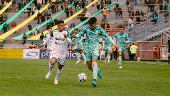 En un partido clave por el descenso, Aldosivi y Sarmiento de Junín empatan 1-1 en Mar del Plata