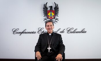 El cardenal Rubén Salazar relató