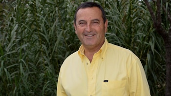 El intendente de Tanti, Luis