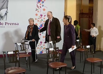 La funcionaria federal se sometió