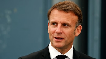 Macron no presenta candidatos en